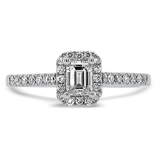 Emerald Cut Engagment Ring