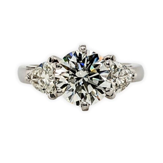 Diamond 3-Stone Ring