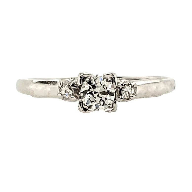 Diamond 3-Stone Ring