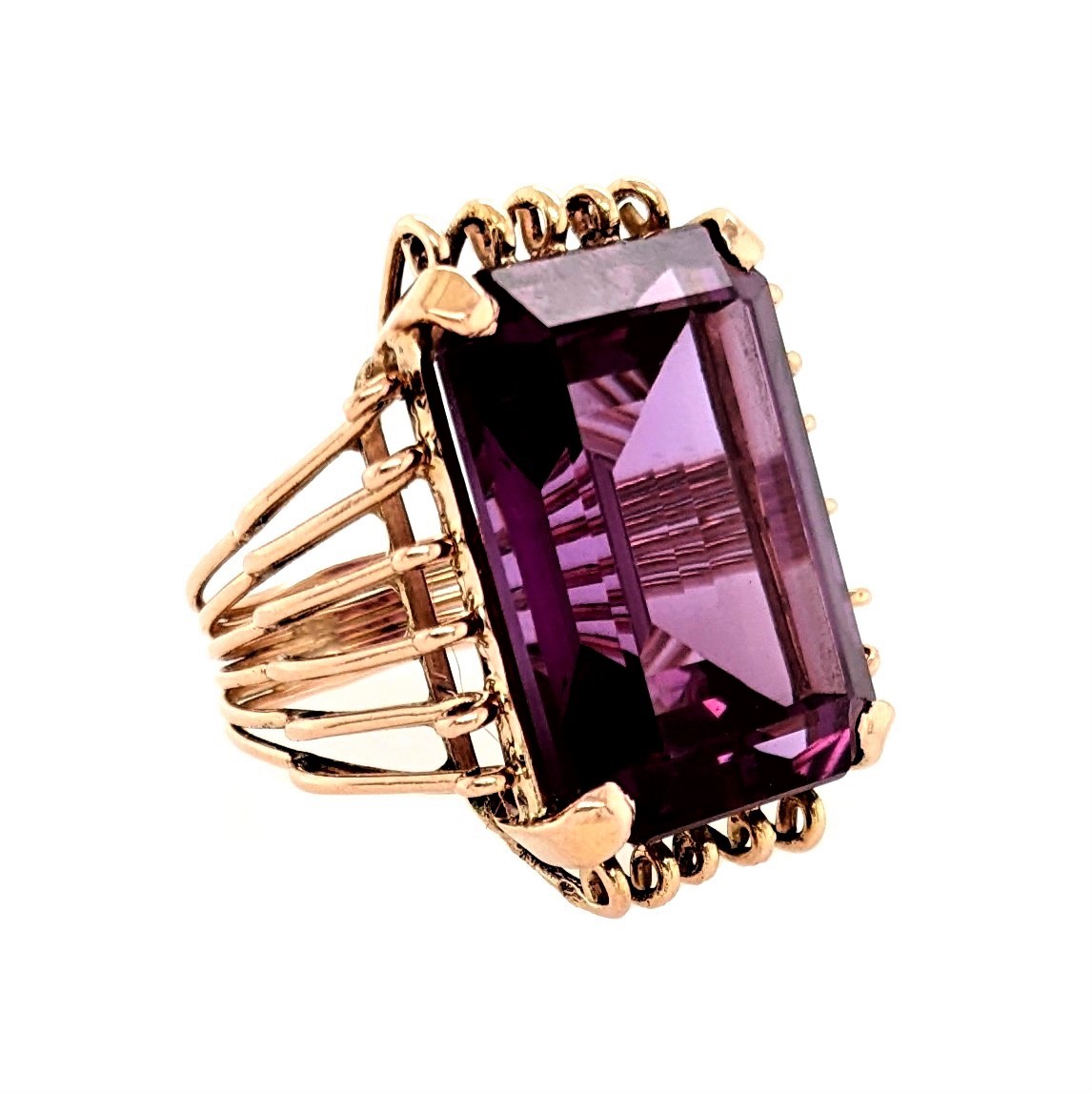 Color Changing Sapphire Ring