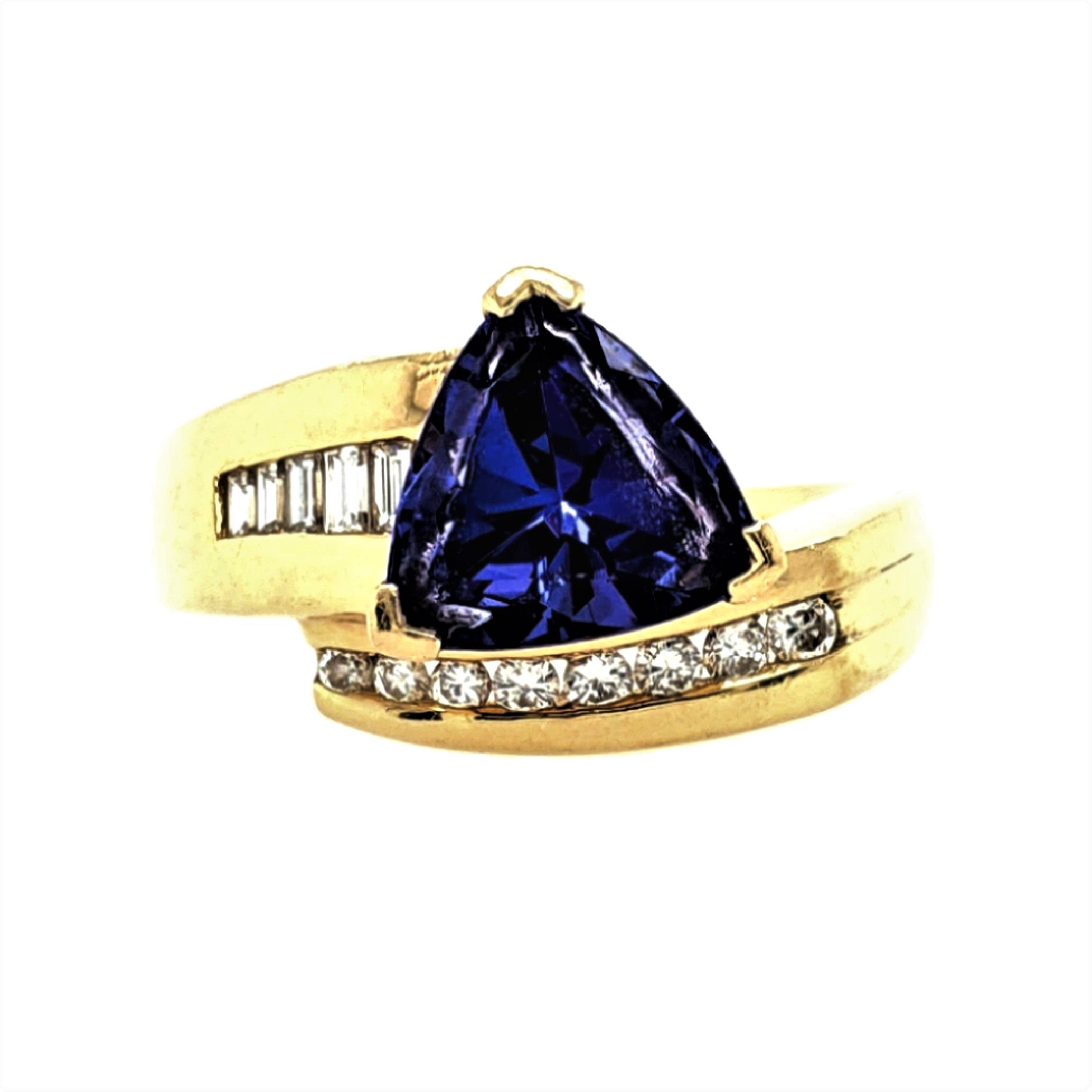 Tanzanite and Diamond Ring
