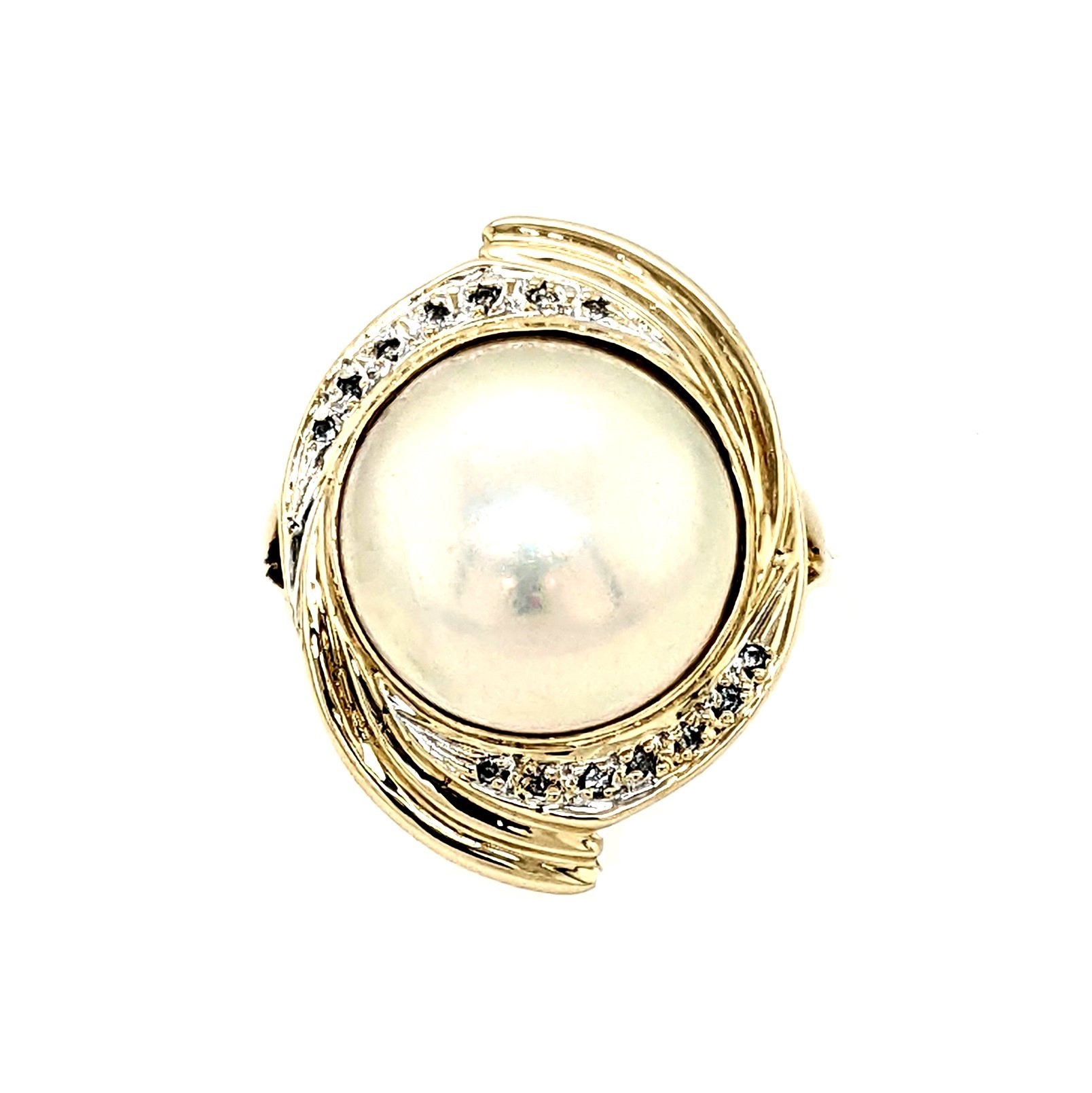 Pearl and Diamond Ring
