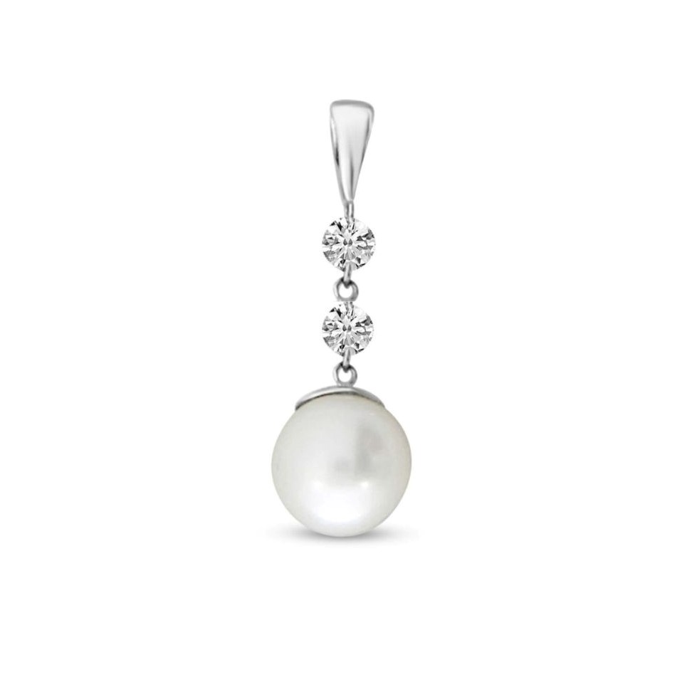 Pearl and Diamond Necklace