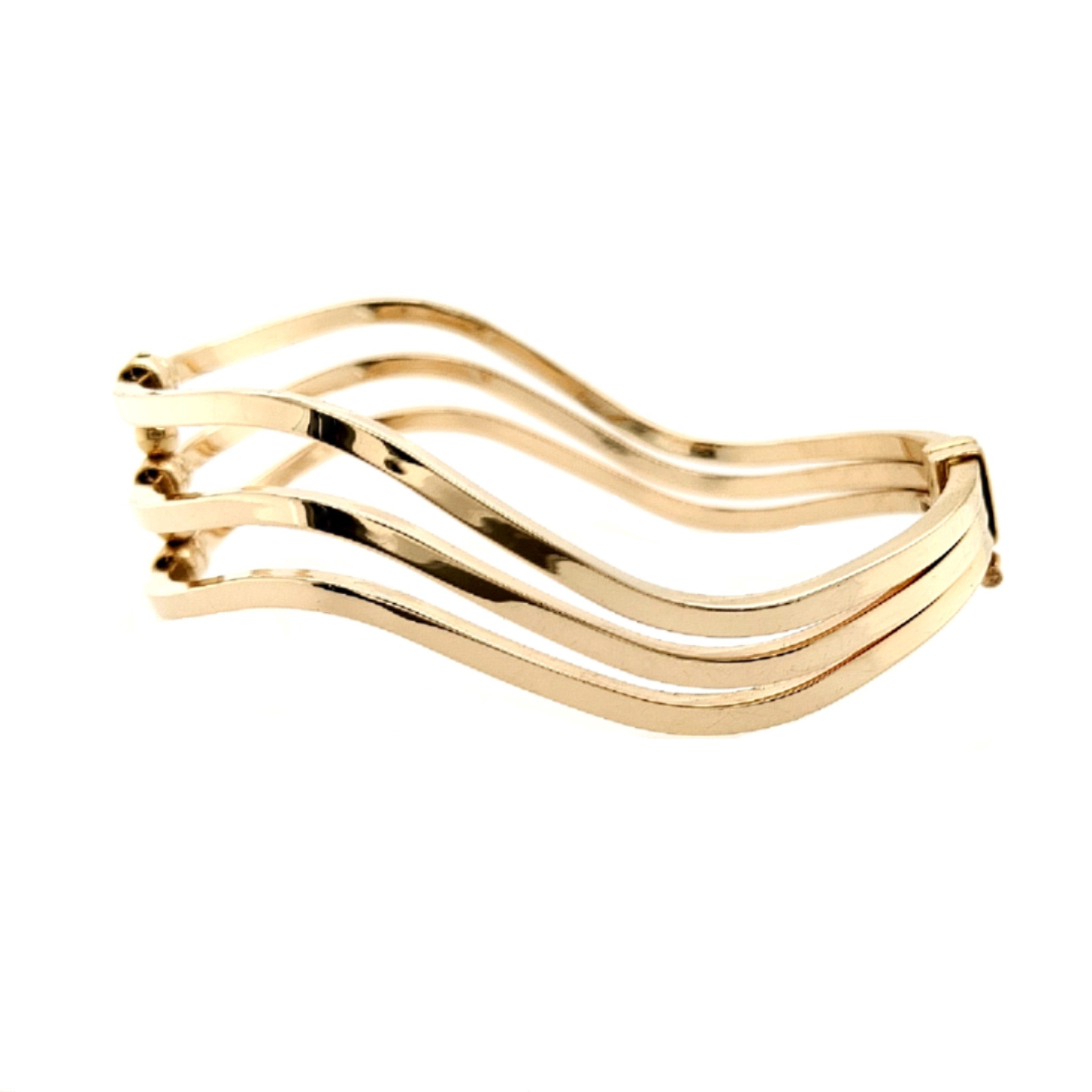 Wavey Bangle Bracelet