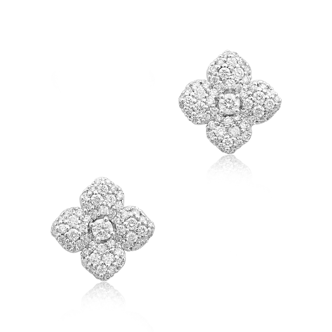 18K White Gold Flower Diamond Stud Earrings
