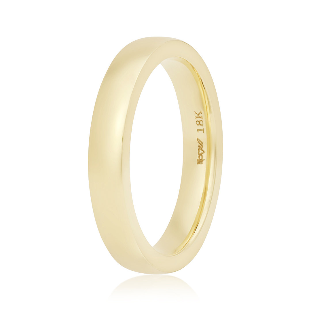 18K Yellow Gold Men's Wedding Band with High Polish finish