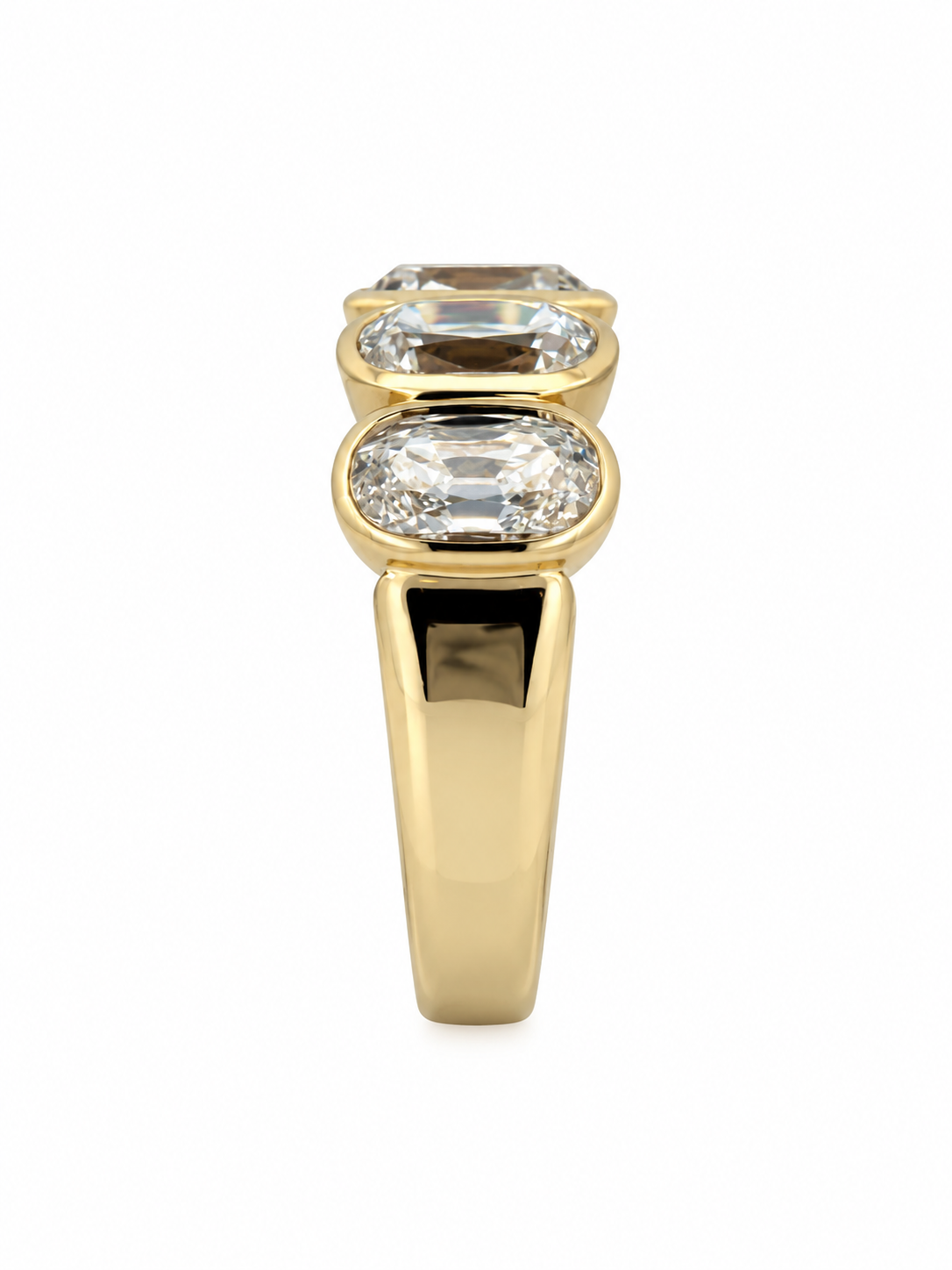 Cushion Mine-Cut Lab-Grown Diamond Band Ring in 14K Yellow Gold l Size 6