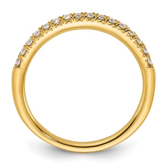 1/4ctw Lab Grown Diamond Wedding Band