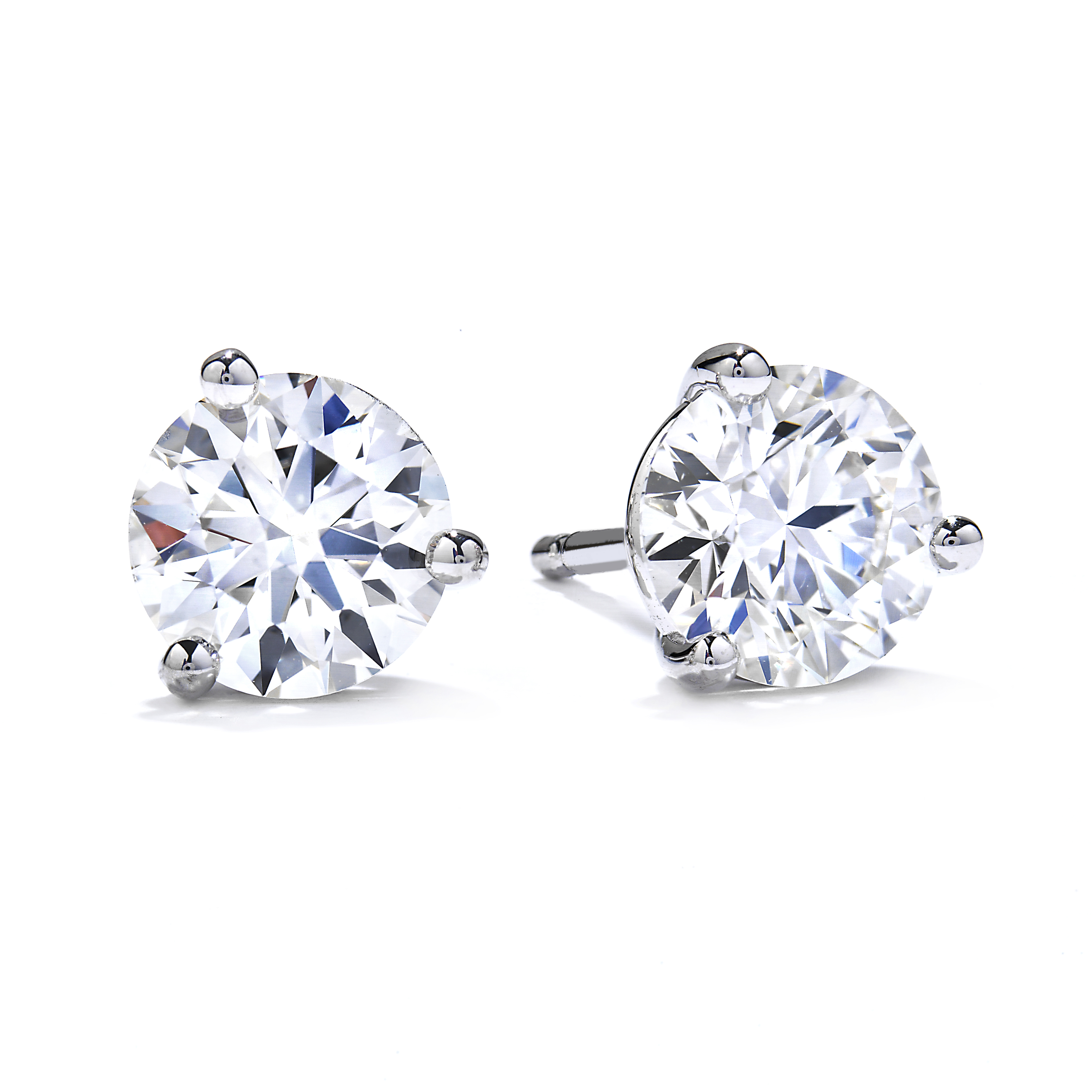 HEARTS ON FIRE 3ctw Diamond Three Prong White Gold Stud Earrings