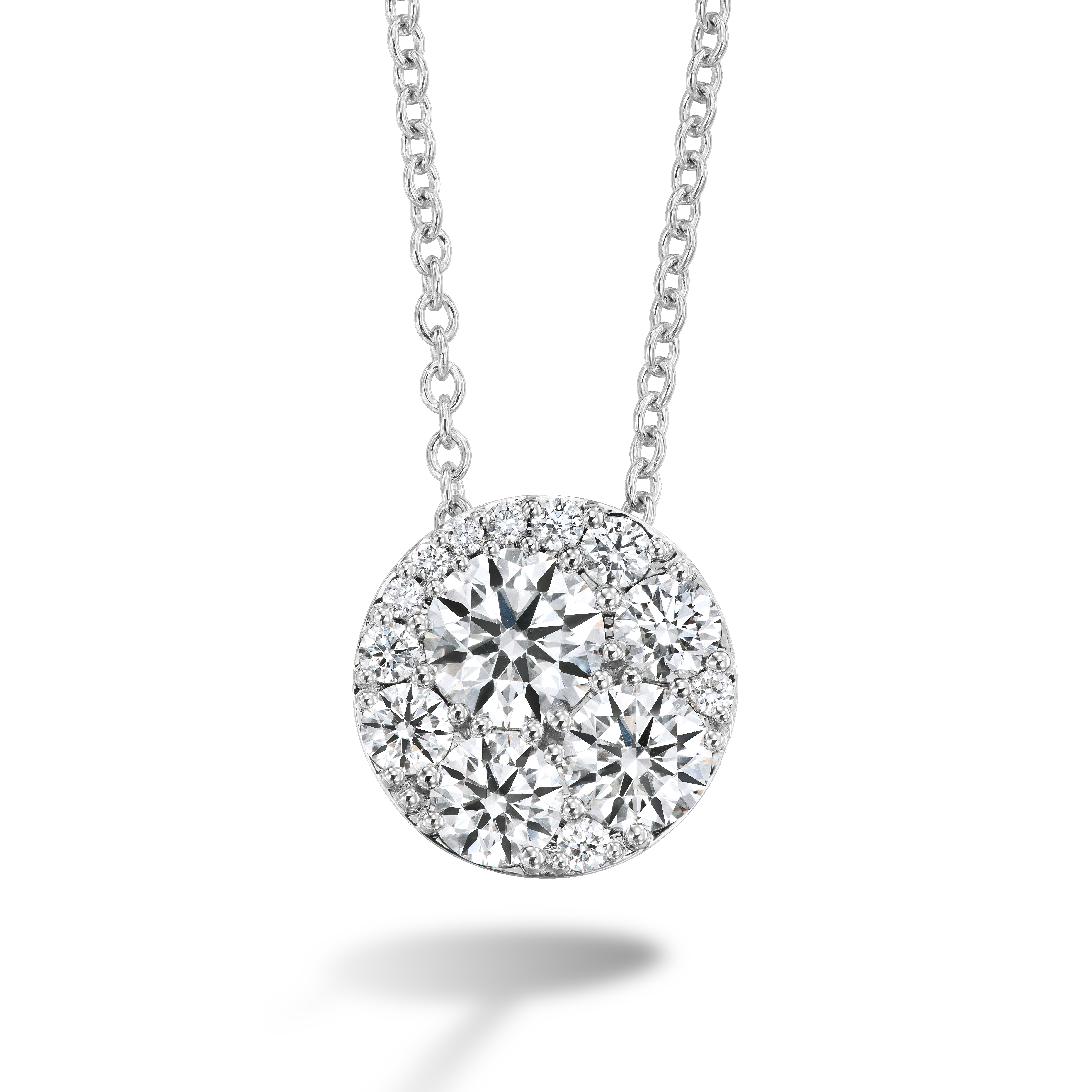 HEARTS ON FIRE Tessa Diamond Circle Pendant
