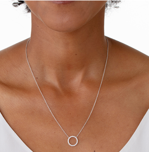 HEARTS ON FIRE 2/5ctw Diamond Circle Pendant Medium l Signature