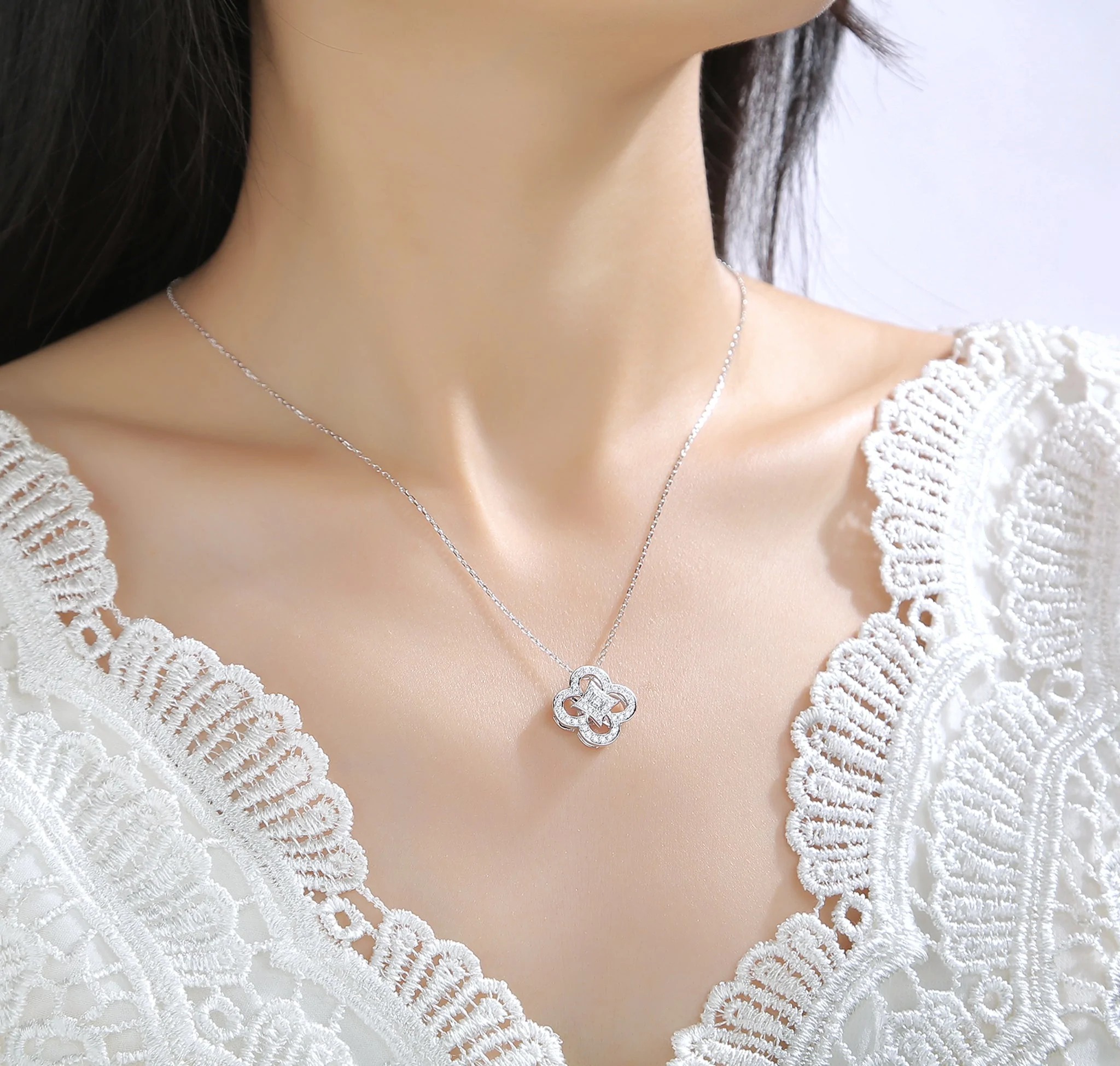 2/5ctw Lab Grown Diamond Clover White Gold Pendant Necklace | Flora