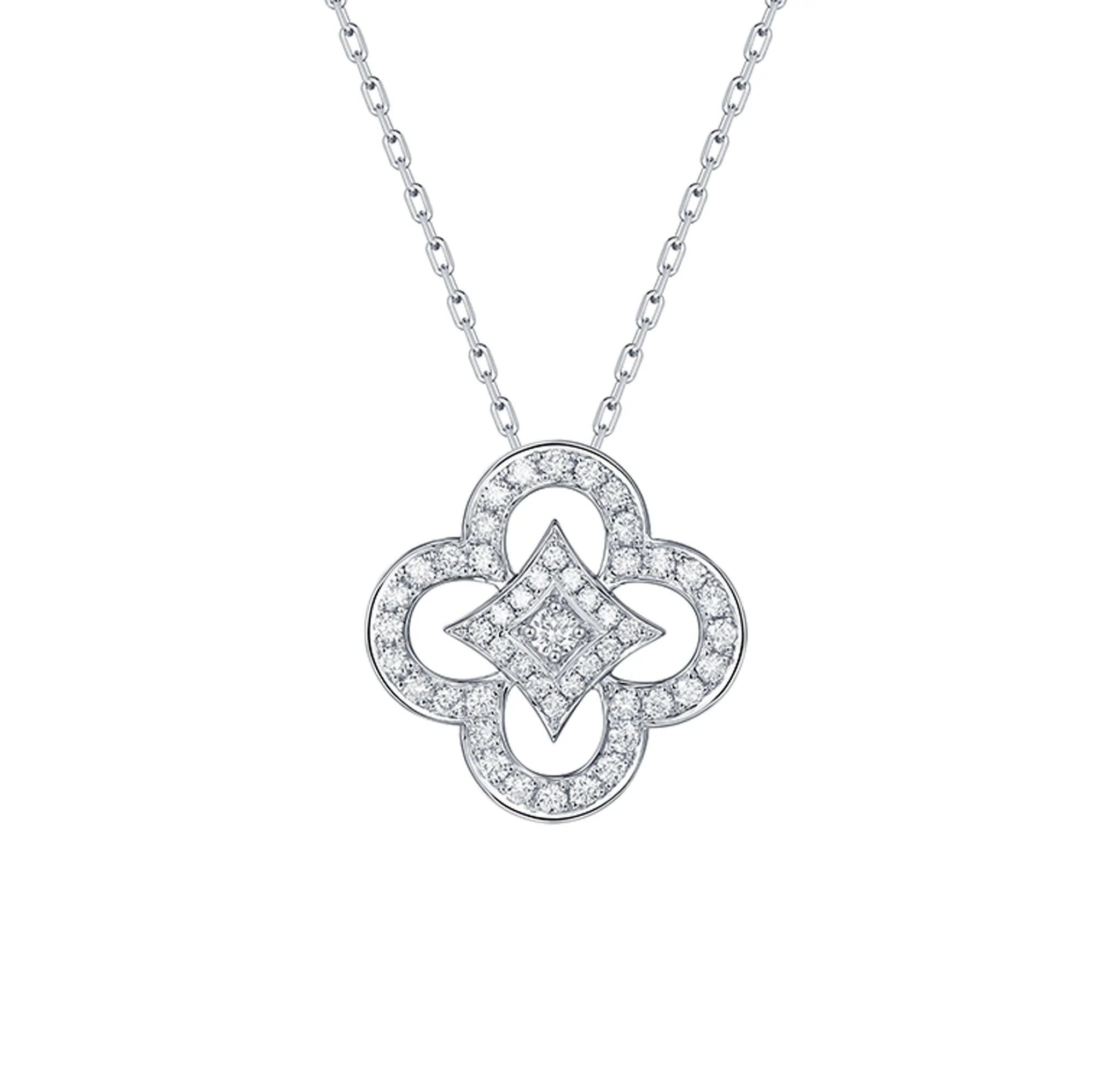 Lab-Grown 1/3ctw Diamond Clover White Gold Pendant Necklace | Flora