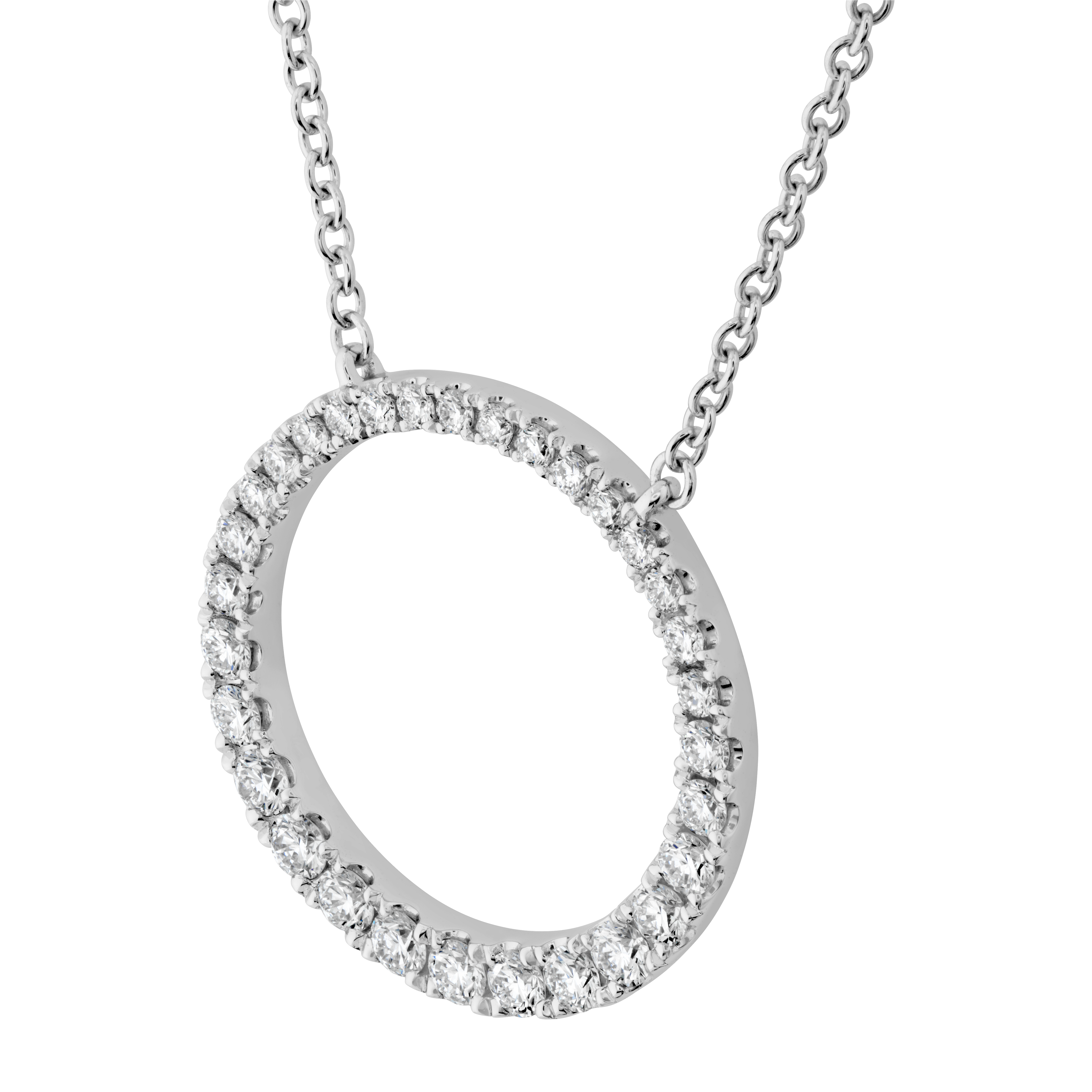 White Gold 1/2ctw Graduated Diamond Circle Pendant Necklace l 18 inches