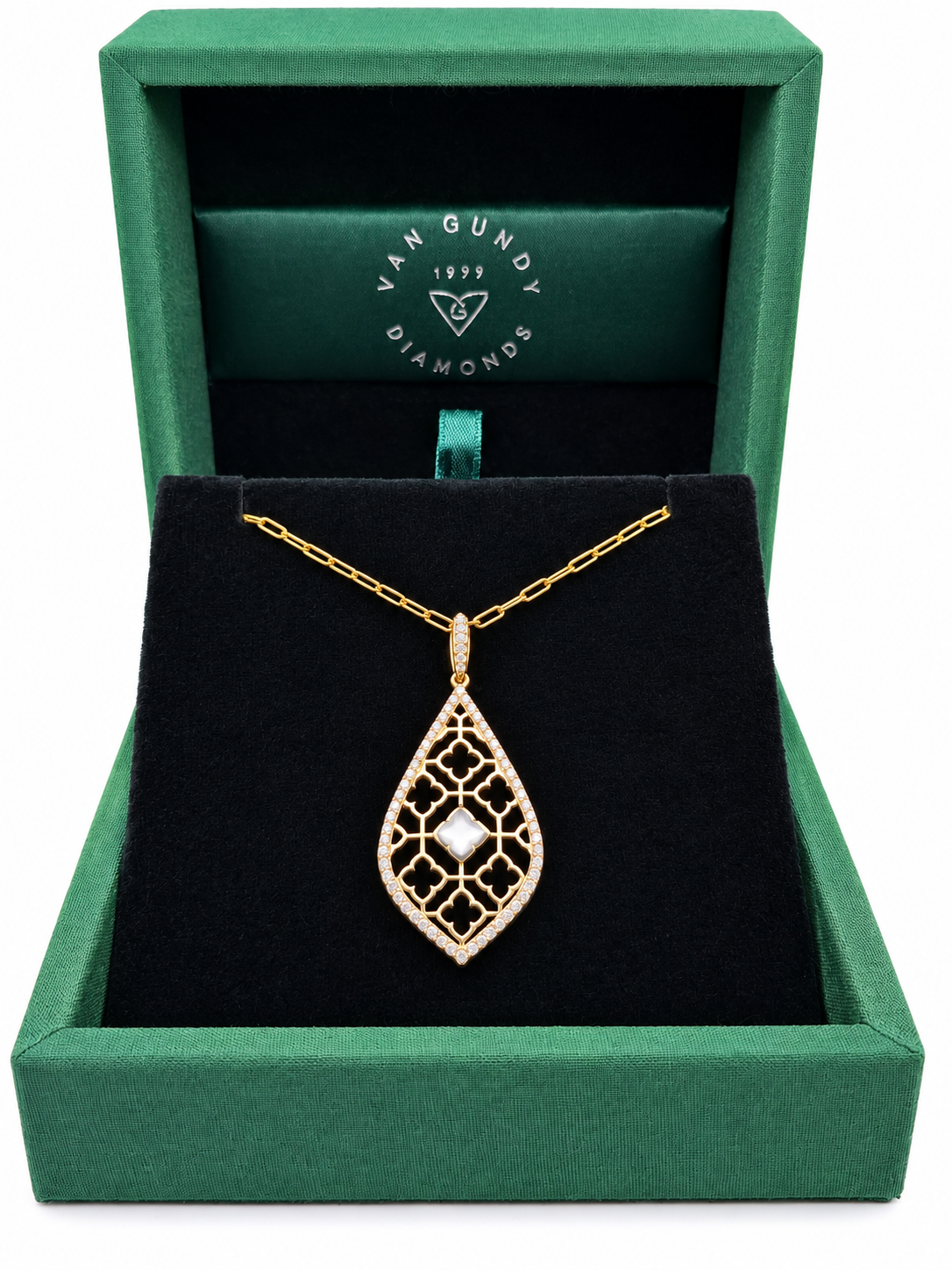 Yellow Gold 1/2ctw Diamond and Mother-of-Pearl Pendant Necklace Alhambra Collection l KABANA