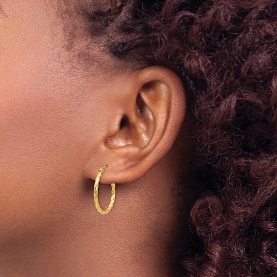 15mm Twist Yellow Gold Hoop Earring
